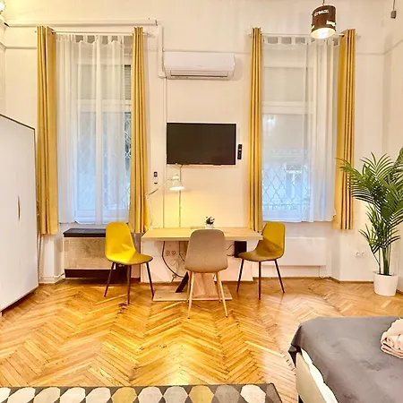 The Poet's Apartment Budapest
