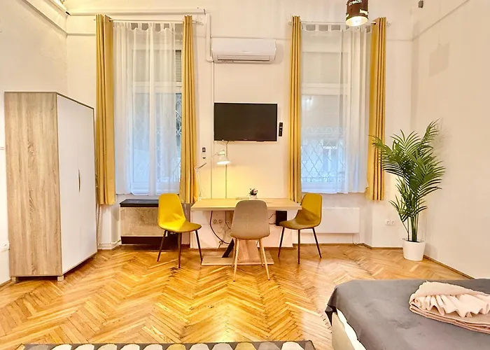 The Poet's Apartment Budapest